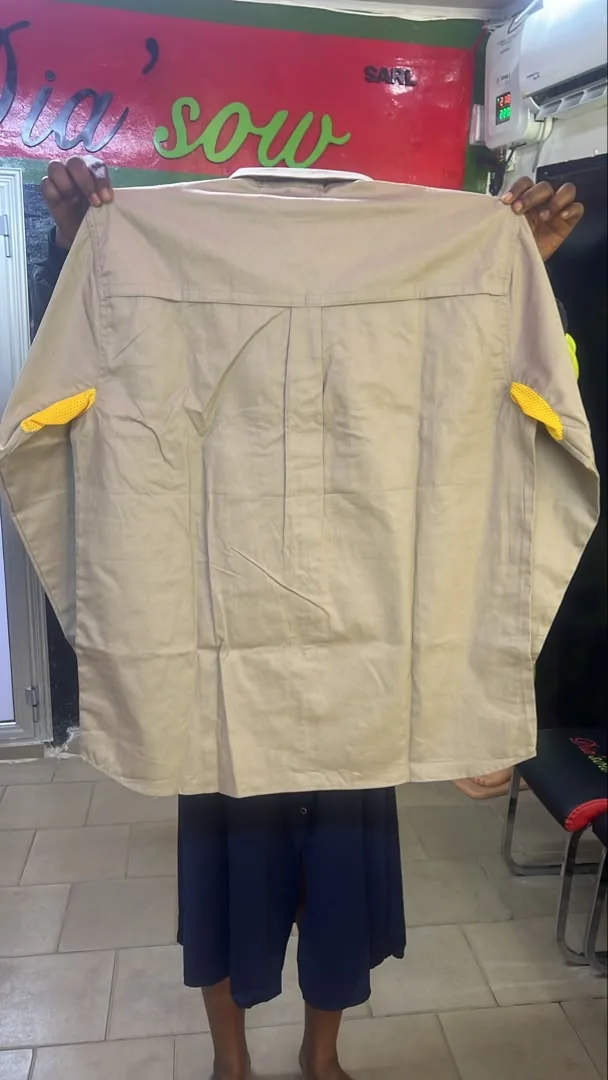 Chemise de travail kaki personnalisable par broderie industrielle DIASOW